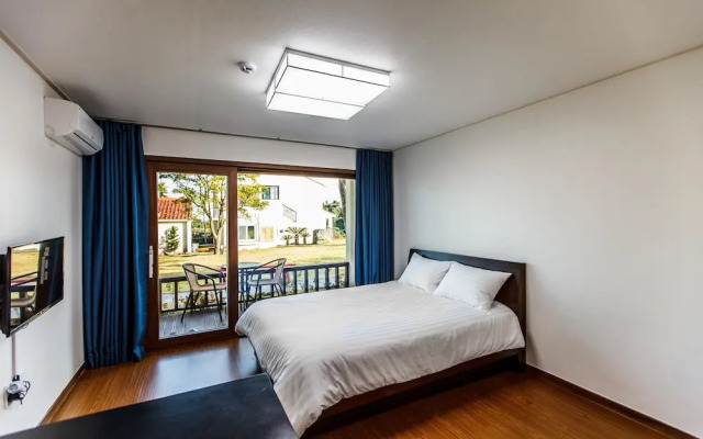 Kiaora Pension Jeju