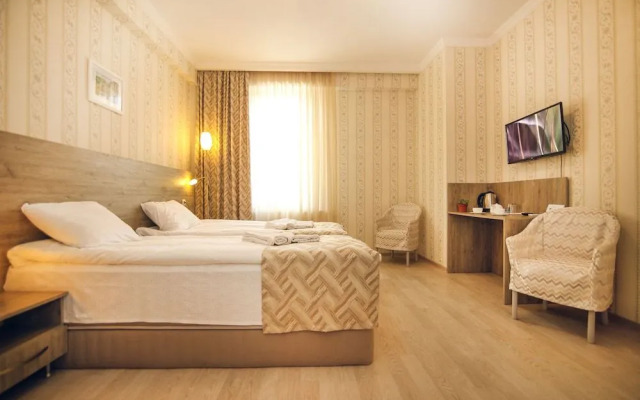 Отель Kenari