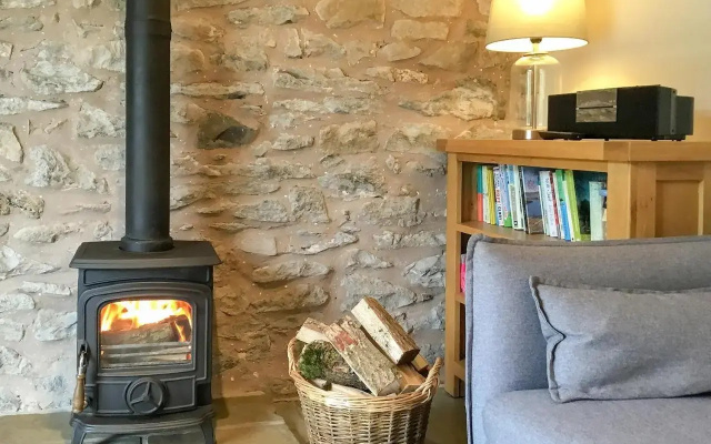 Crabapple Cottage