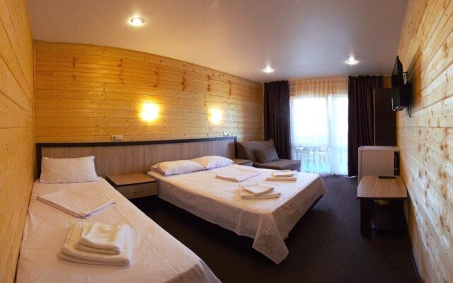 Гостиница Guest House Zolotistiy в Анапе отзывы, цены и фото номеров - забронировать гостиницу Guest House Zolotistiy онлайн Анапа комната для гостей
