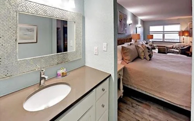 Sea Breeze Suites