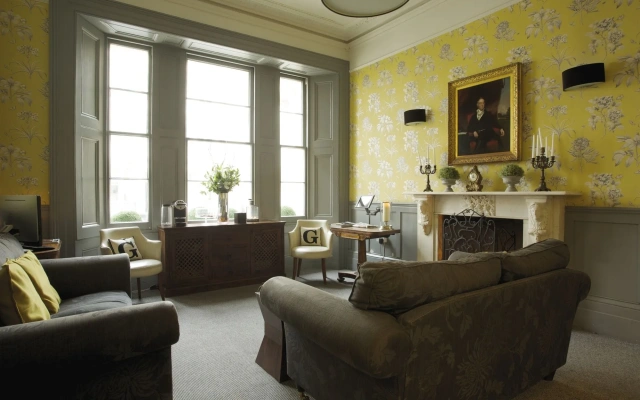 Georgian House Hotel
