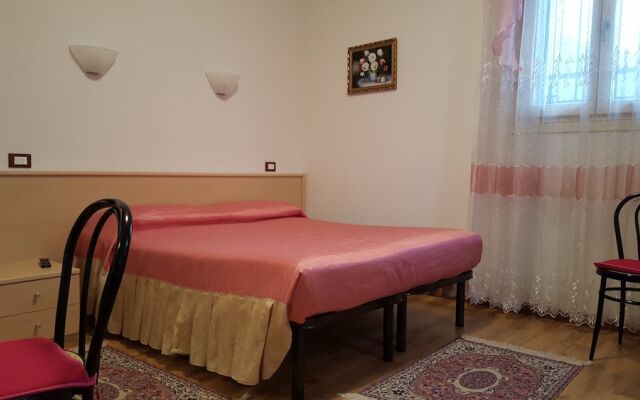 Отель B&B La Vecchia Stazione Италия, Лимена - отзывы, цены и фото номеров - забронировать отель B&B La Vecchia Stazione онлайн комната для гостей