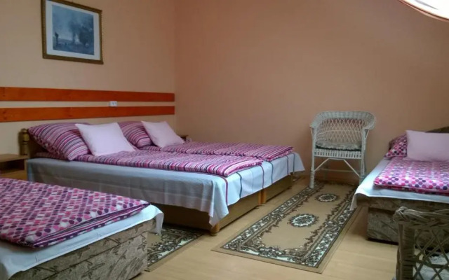 4Fenyő Magánszállás Nagyatád