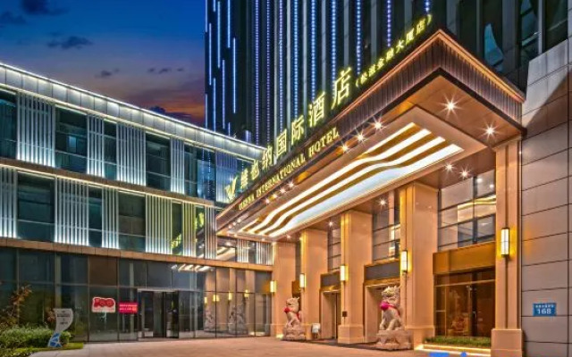 Vienna International Hotel (Songzi financial building store)