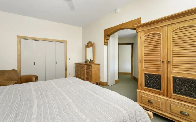 770 Potato Patch 4 Bedroom Townhouse