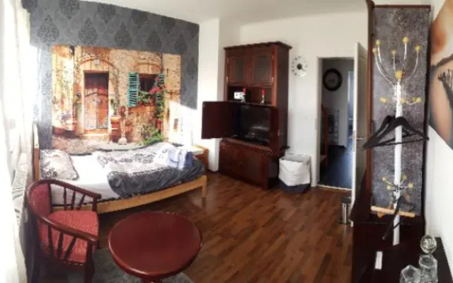 Einbettzimmer - 300 Meter vom Hauptbahnhof