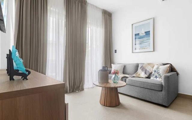 Tropical 1 BR Apartment by Vistacana Rentals
