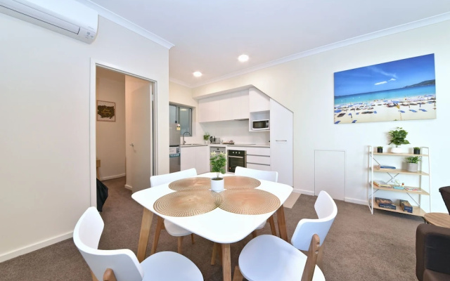 Modern Apartment in Perth City 1703
