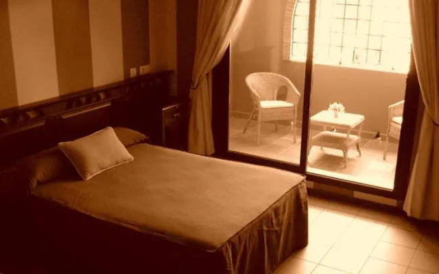 Hotel El Cruce