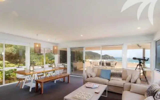 Ningaloo formerly Willows House