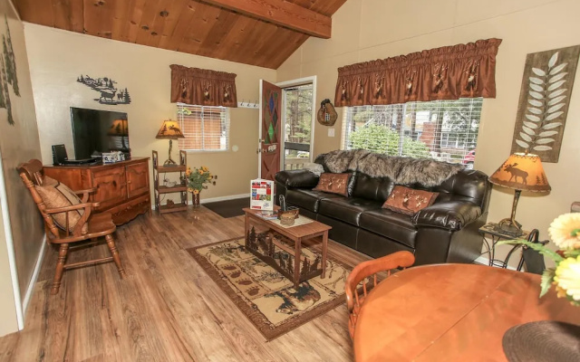 The Comfy Cabin