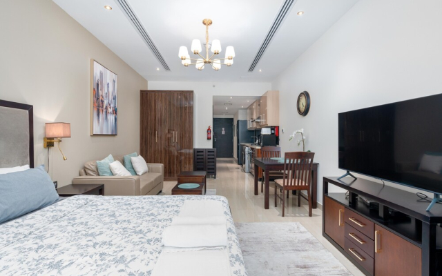 SuperHost - Vibrant Studio With Canal View Near Dubai Mall