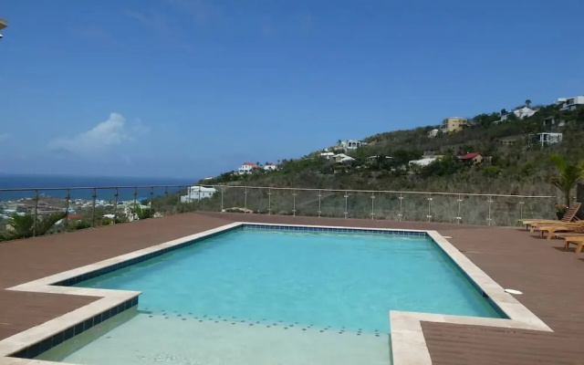 Singh Luxury Apartments With sea View, Apt.3
