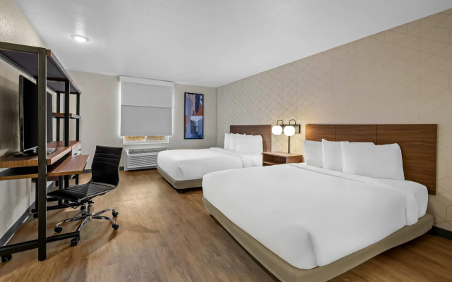Everhome Suites Rochester Greece