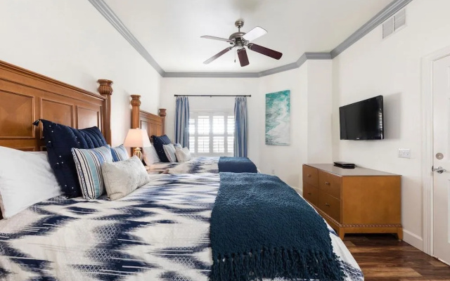 Condo Centre Court Supreme 3 Bedroom Reunion