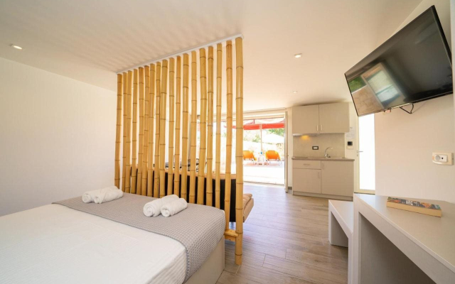 Makris Yialos Apartments
