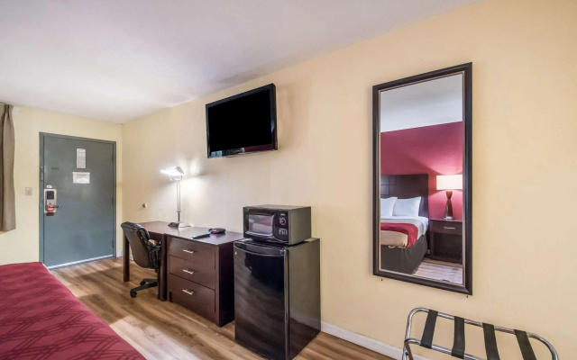 Econo Lodge Kearney - Liberty