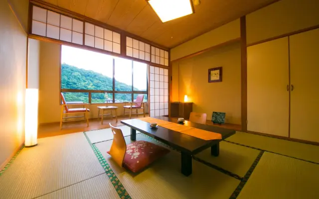 Tashiro Annex