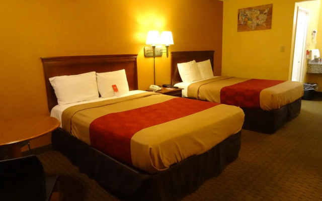 Econo Lodge Fredericksburg near I-95