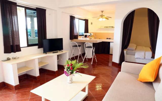 Swiss Villas Panoramic – Hillside Beach View