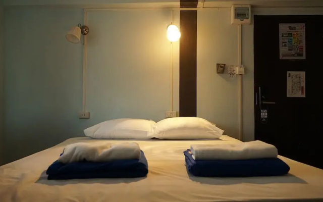 Slumber Party Surf Khao Lak Hostel