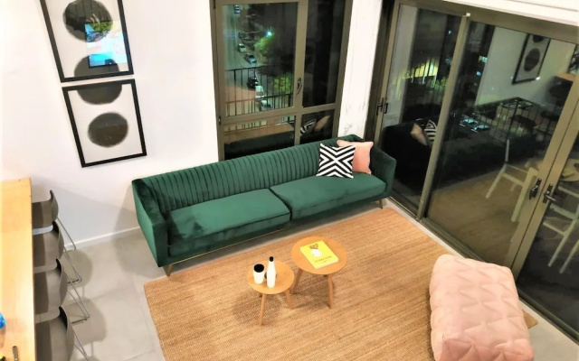 Nino Stylish Loft