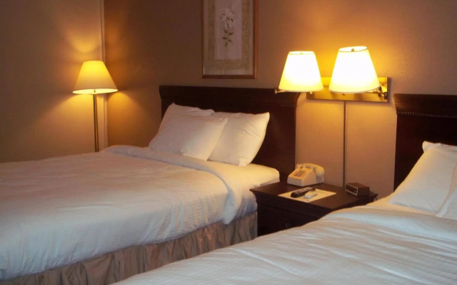 Crookston Inn & Convention Center