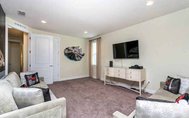 Luxury Villa 10 Bedrooms Private Pool Condo