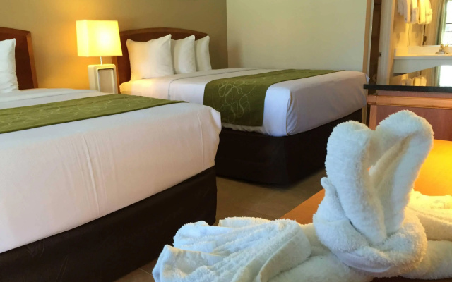 Seasons Florida Resort