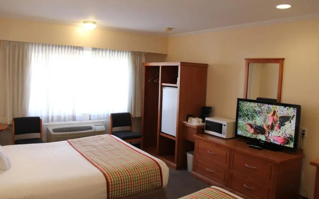 Travelodge Kamloops