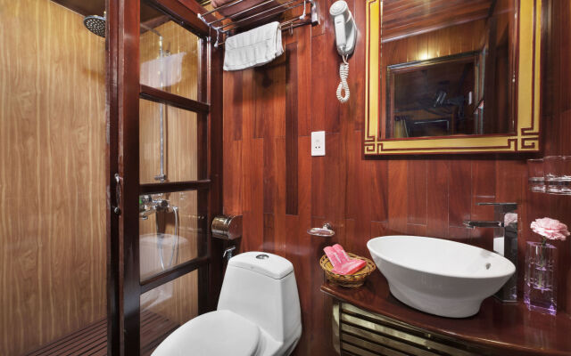 Отель Rosa Cruise Halong комната для гостей