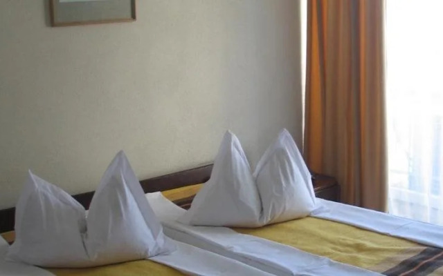 Hotel National