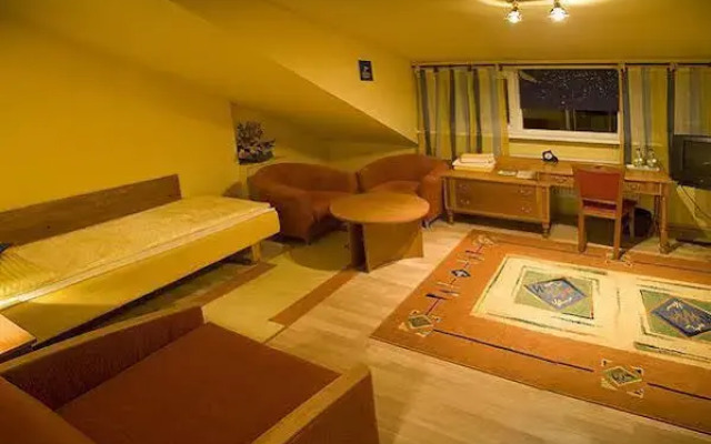 Pokoje Goscinne Akropol