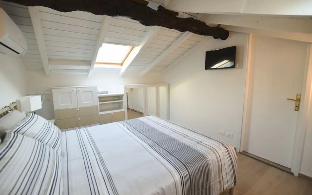 Le Torri Apartment