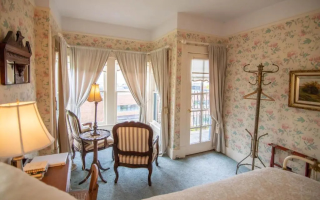 Clementines Bed & Breakfast