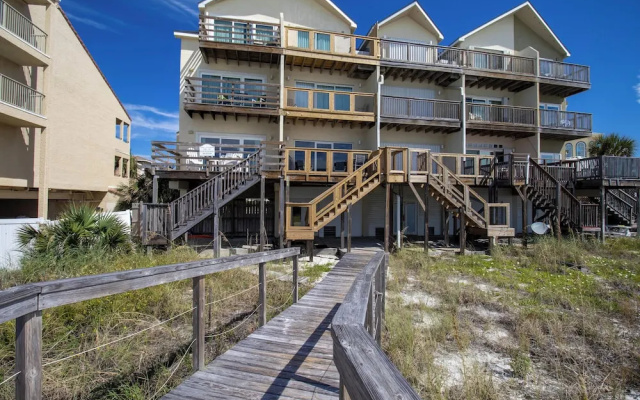 Anchor Townhome #5 by Southern Vacation Rentals