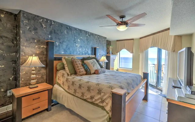 South Wind Pent3 - 4 Br Condo