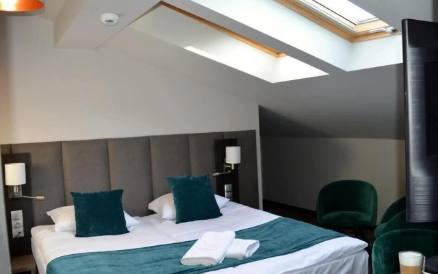Hotel Estera