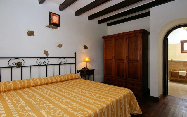 Comfortable Villa in Haría With Swimming Pool