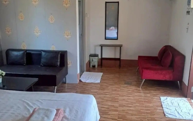 Phum Riang House