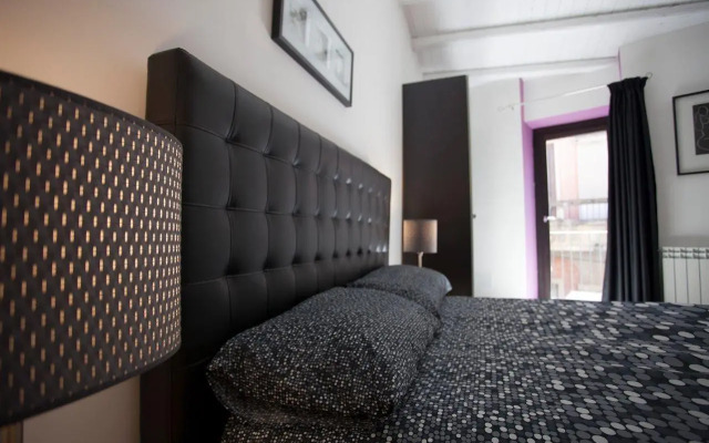 HomeHotels