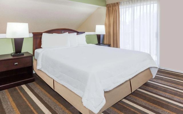 Hawthorn Suites Dallas Love Field