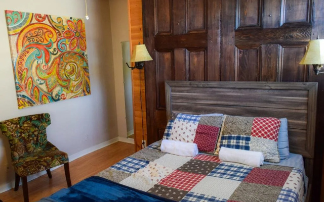 Madame Isabelle's House In New Orleans - Hostel