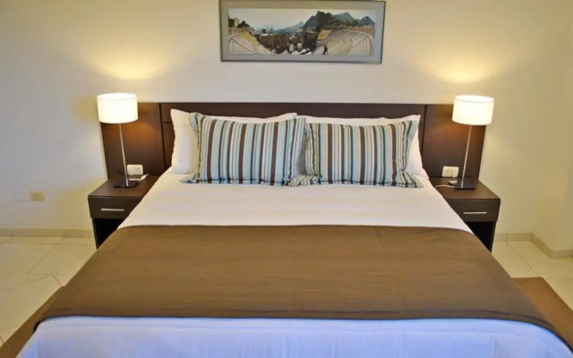 Apart Hotel AltoEste