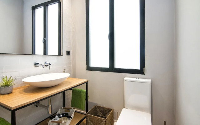 Chezmoihomes Unforgettable - First Class