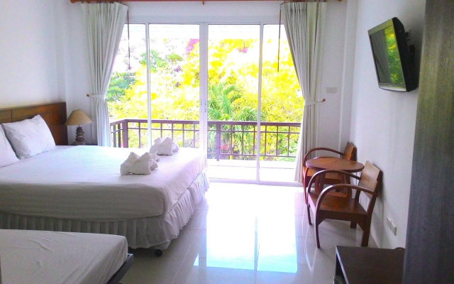Kirati Beach Resort