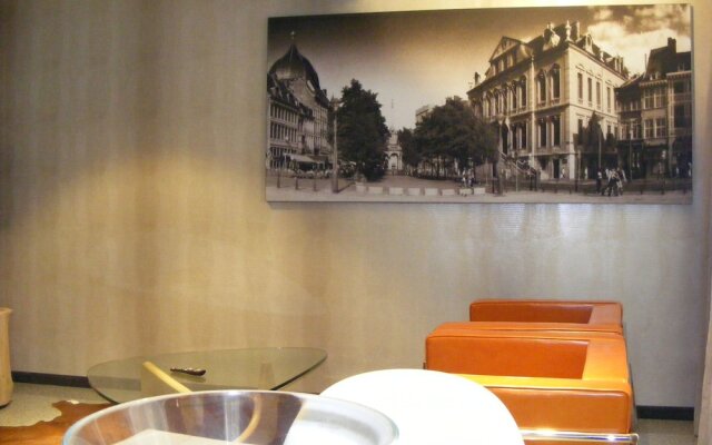 Отель Amosa Liège City Centre Apart Gerardrie 23 Бельгия, Льеж - отзывы, цены и фото номеров - забронировать отель Amosa Liège City Centre Apart Gerardrie 23 онлайн комната для гостей