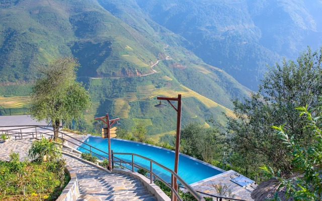 Ta Xua Ecolodge
