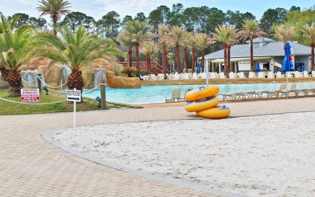 Wharf 521 - 2 Br condo